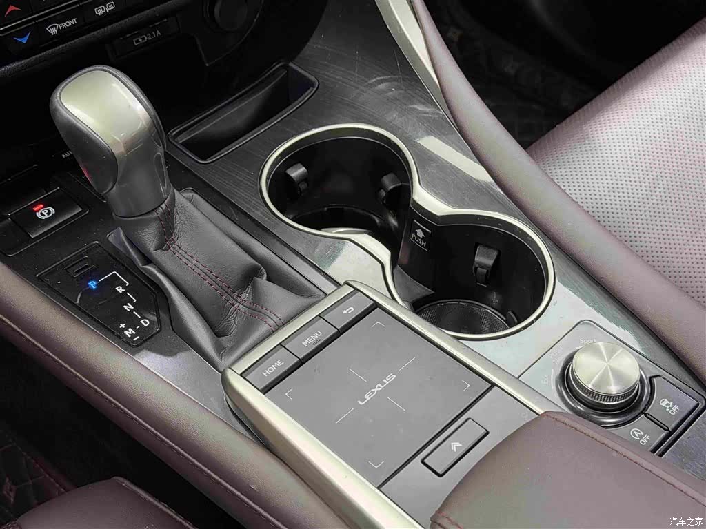 Lexus RX, 2022 10