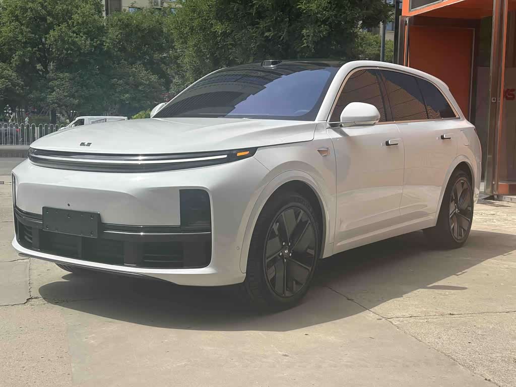 Li Auto L7
