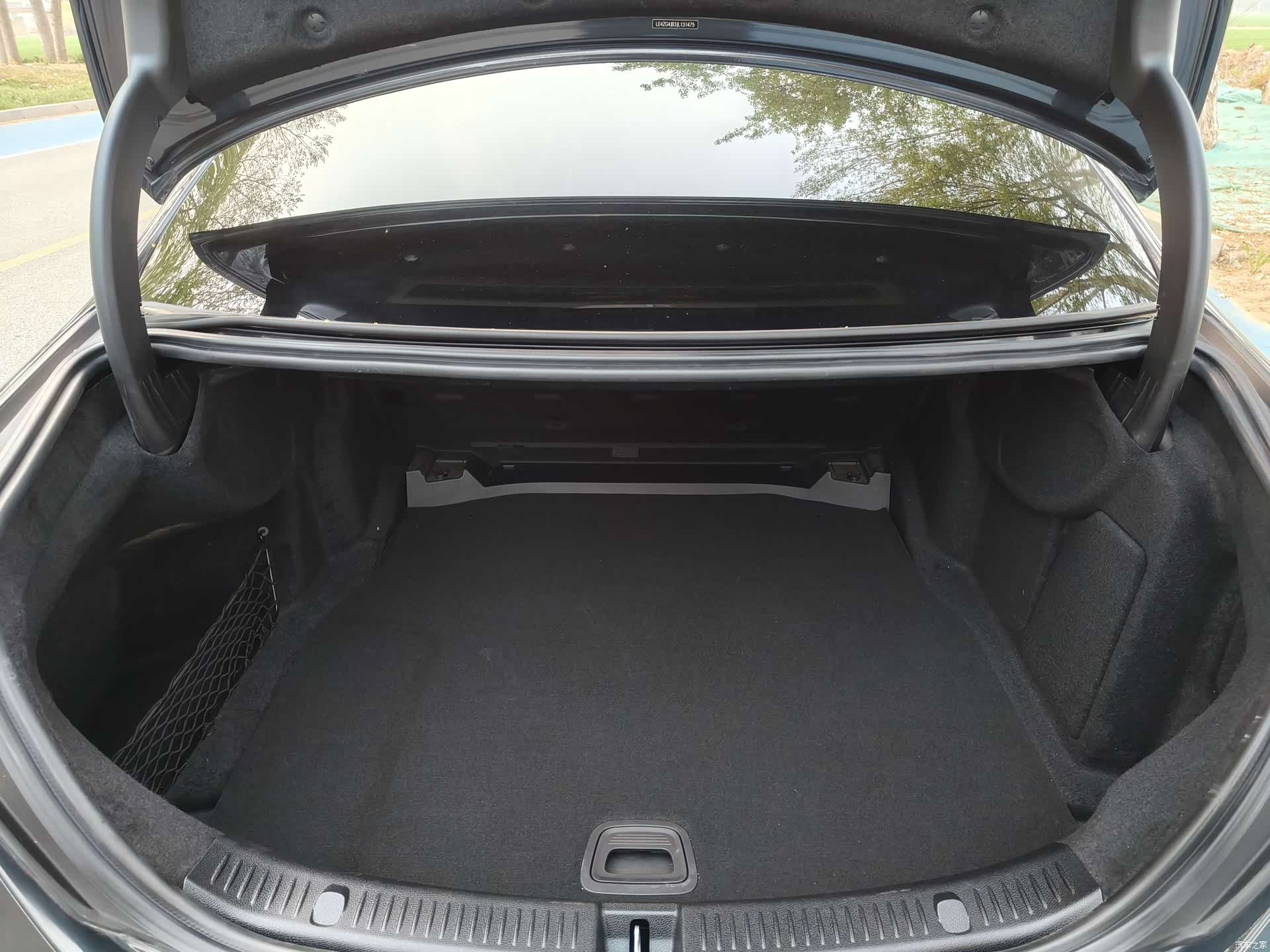 Mercedes-Benz E-Class, 2017 20