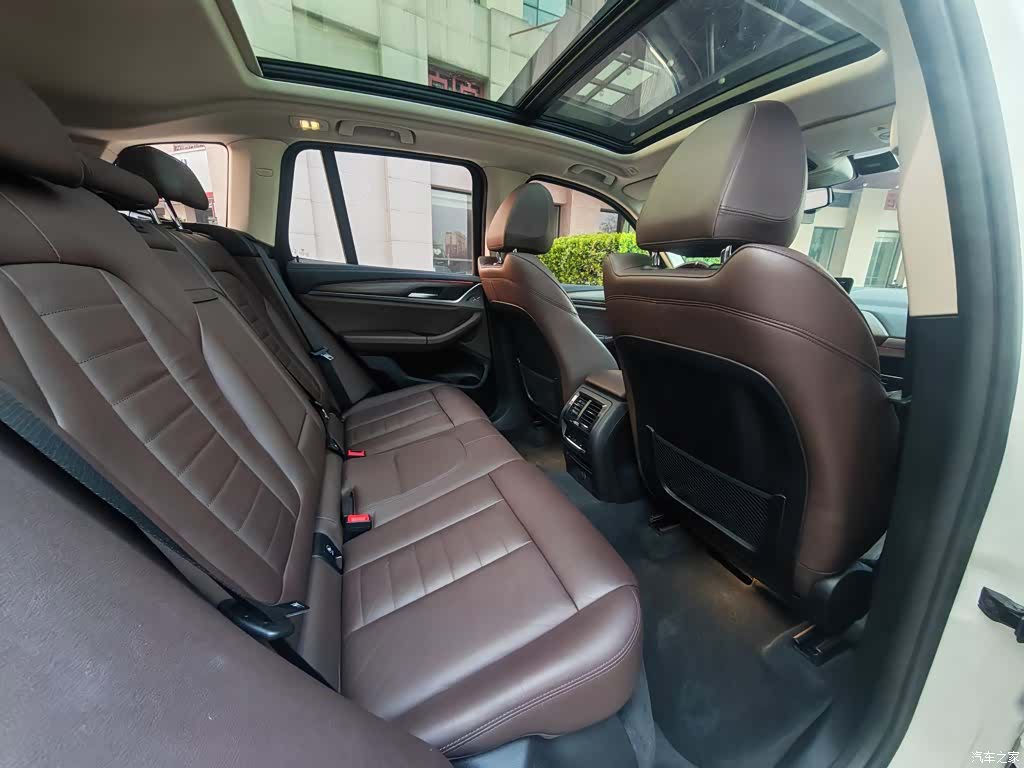 BMW X3, 2019 21