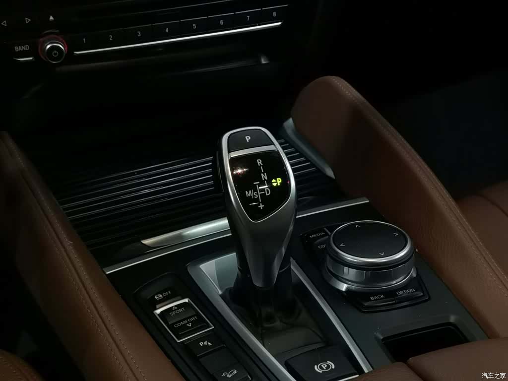 BMW X6, 2016 13