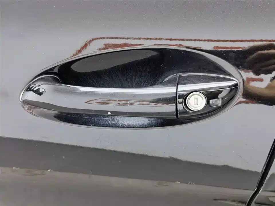 Mercedes-Benz R-class