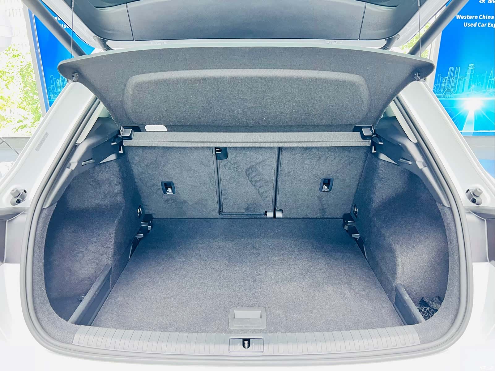 Audi Q3, 2023 23