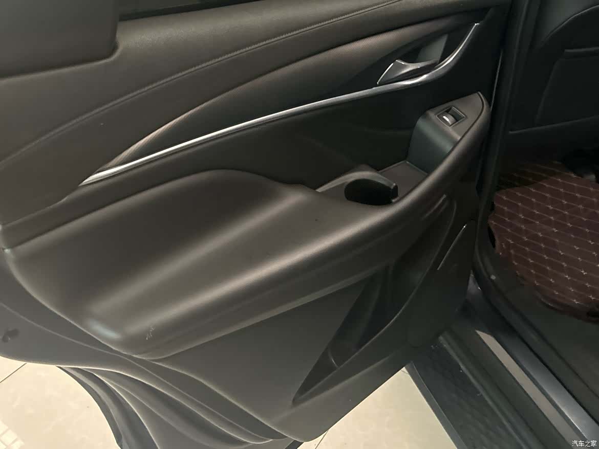Buick Enclave, 2020 9