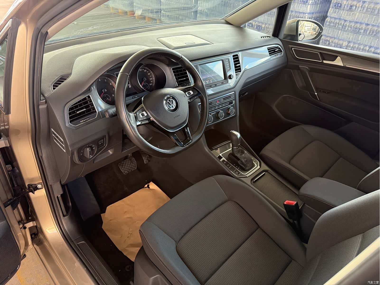 Volkswagen Golf, 2016 7