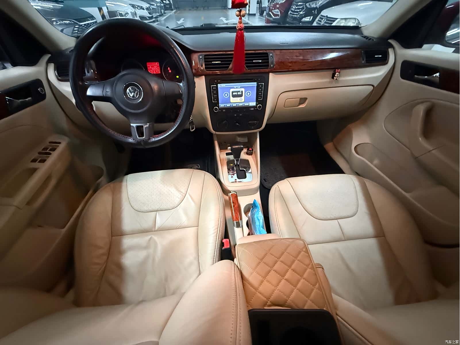 Volkswagen Bora, 2012 10