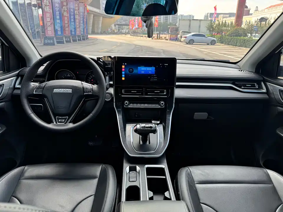 Haval M6 Haval M6