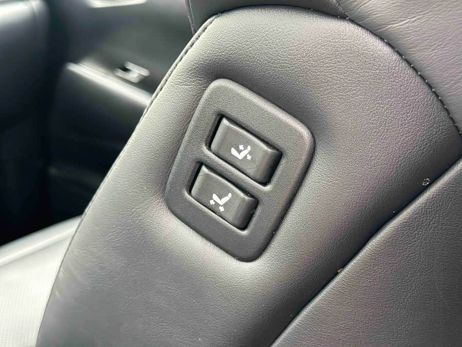 Toyota Alphard 2020, фото 20