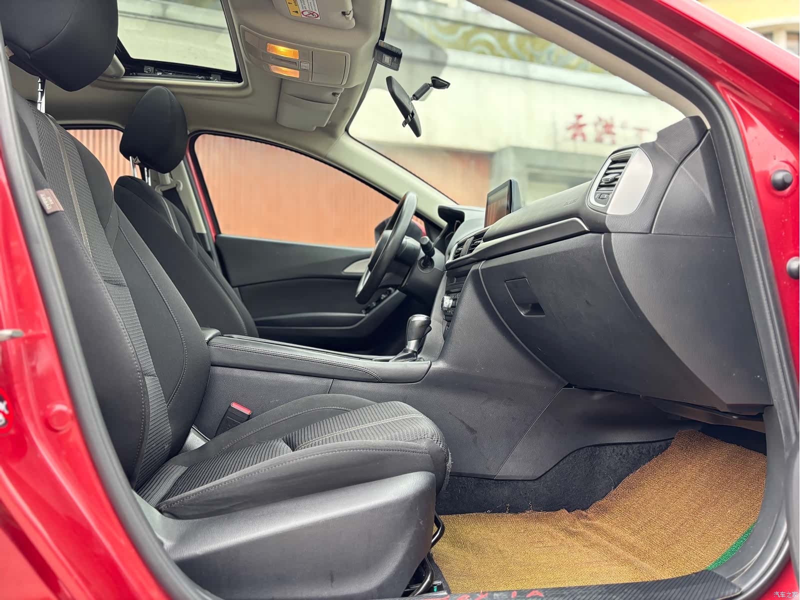Mazda Mazda3, 2017 18