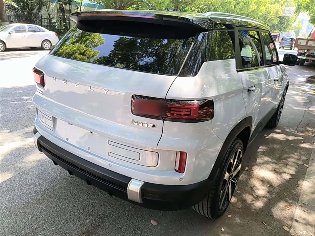 Geely Icon, 2023 7