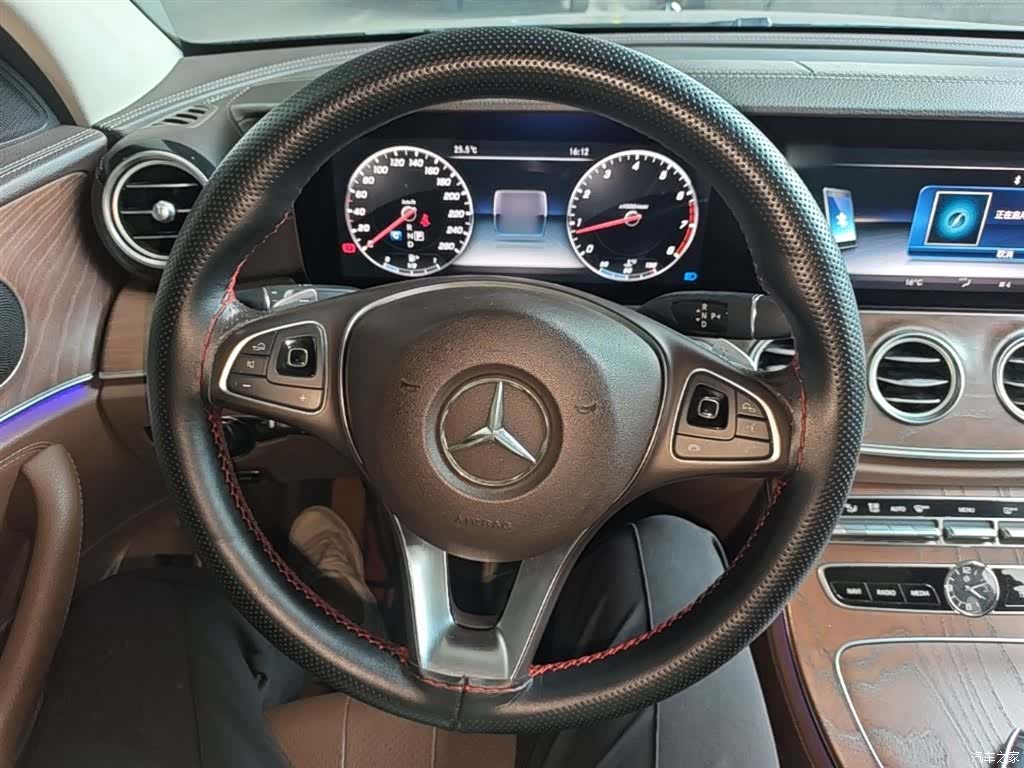 Mercedes-Benz E-Class, 2018 11
