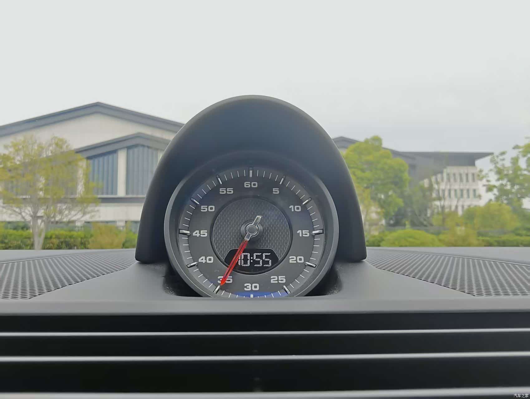 Porsche Panamera, 2023 7