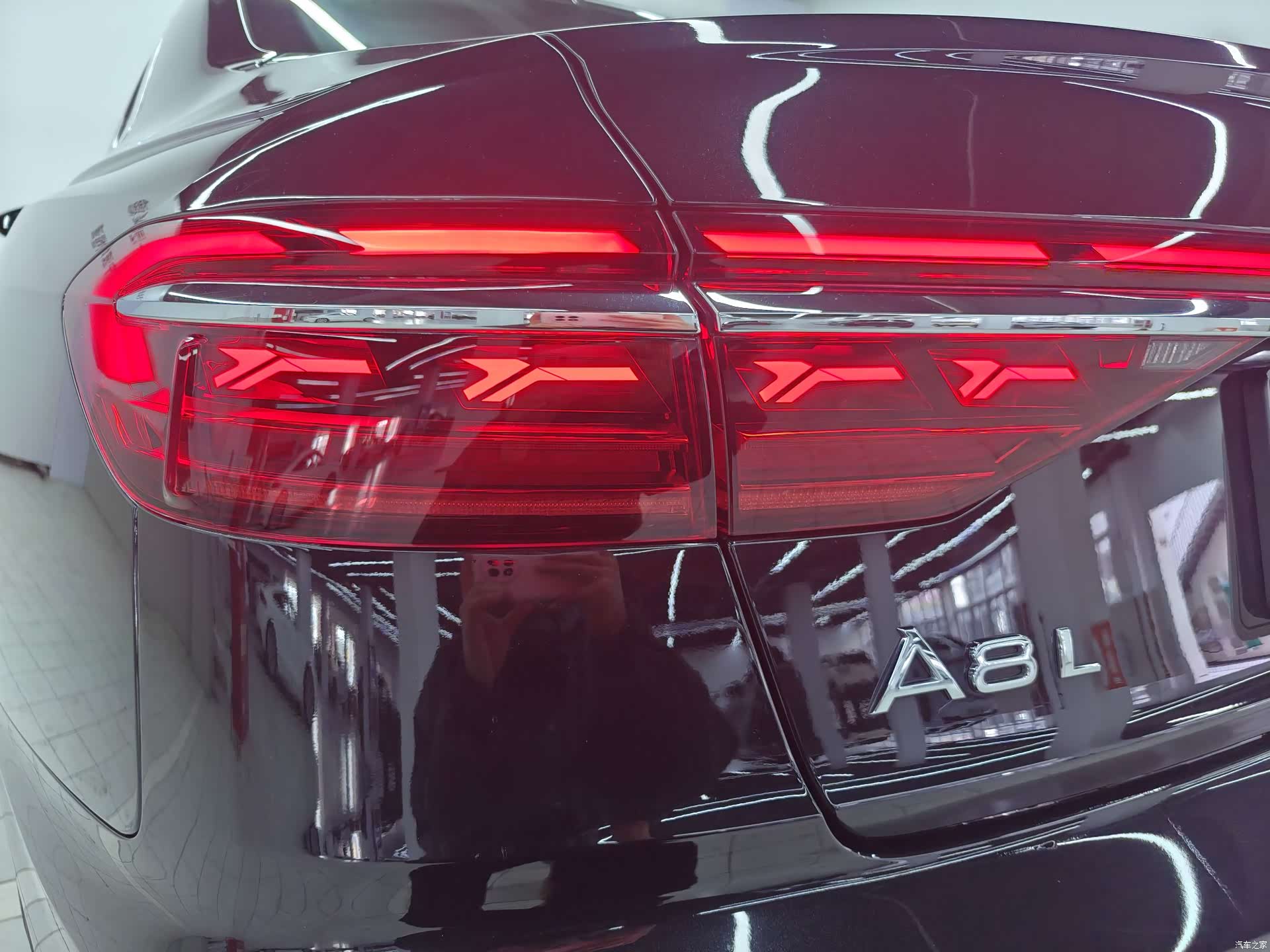 Audi A8L, 2024 18