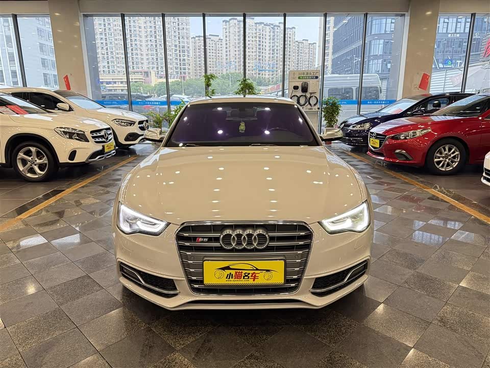 Audi S5