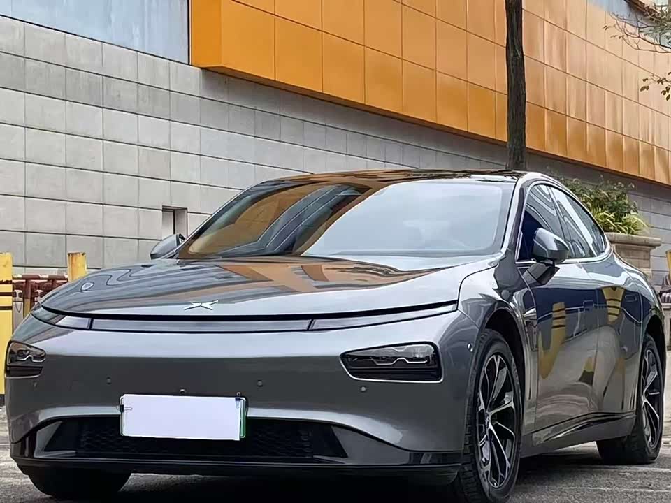 XPENG P7