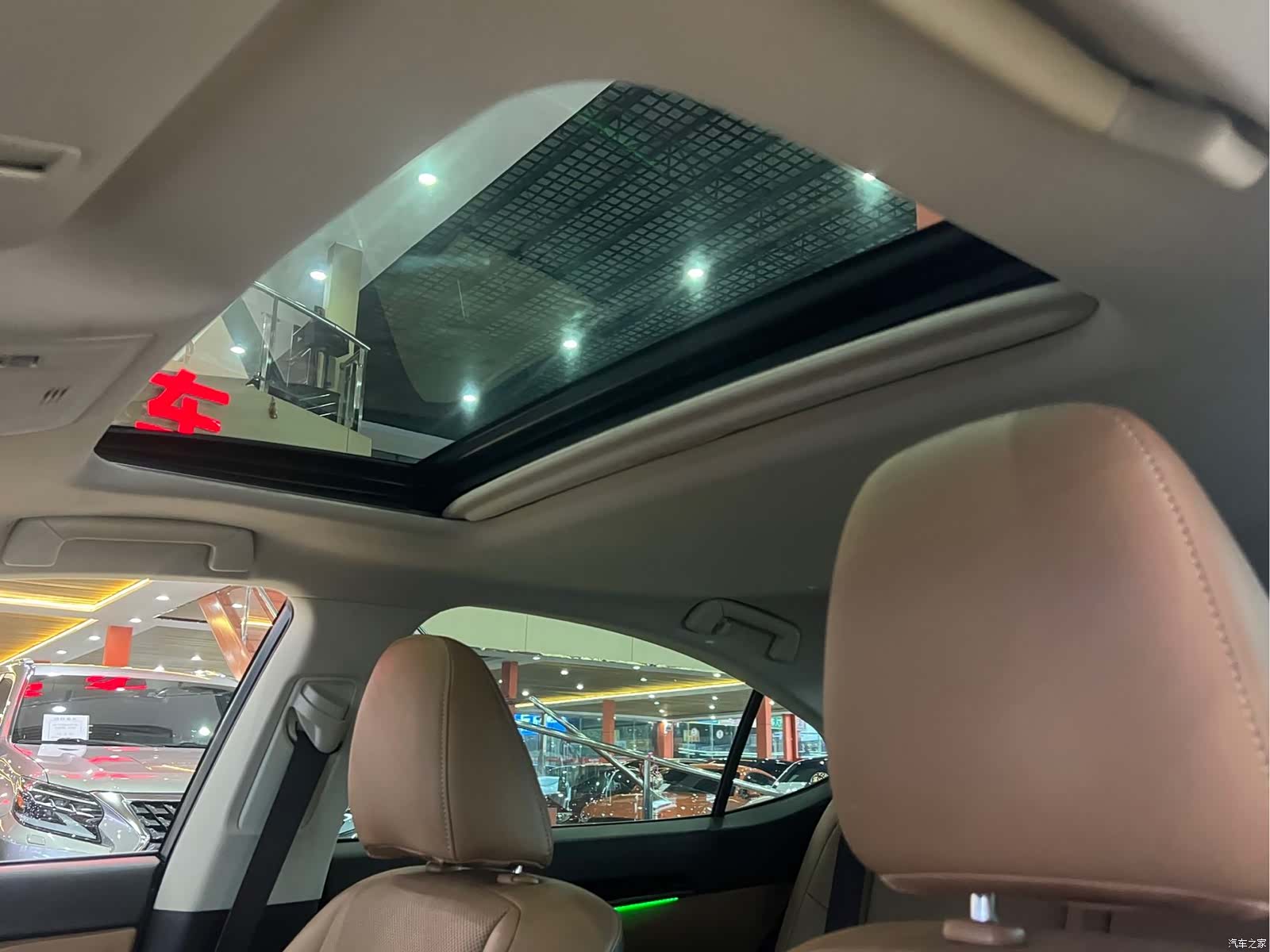 Lexus ES, 2015 15