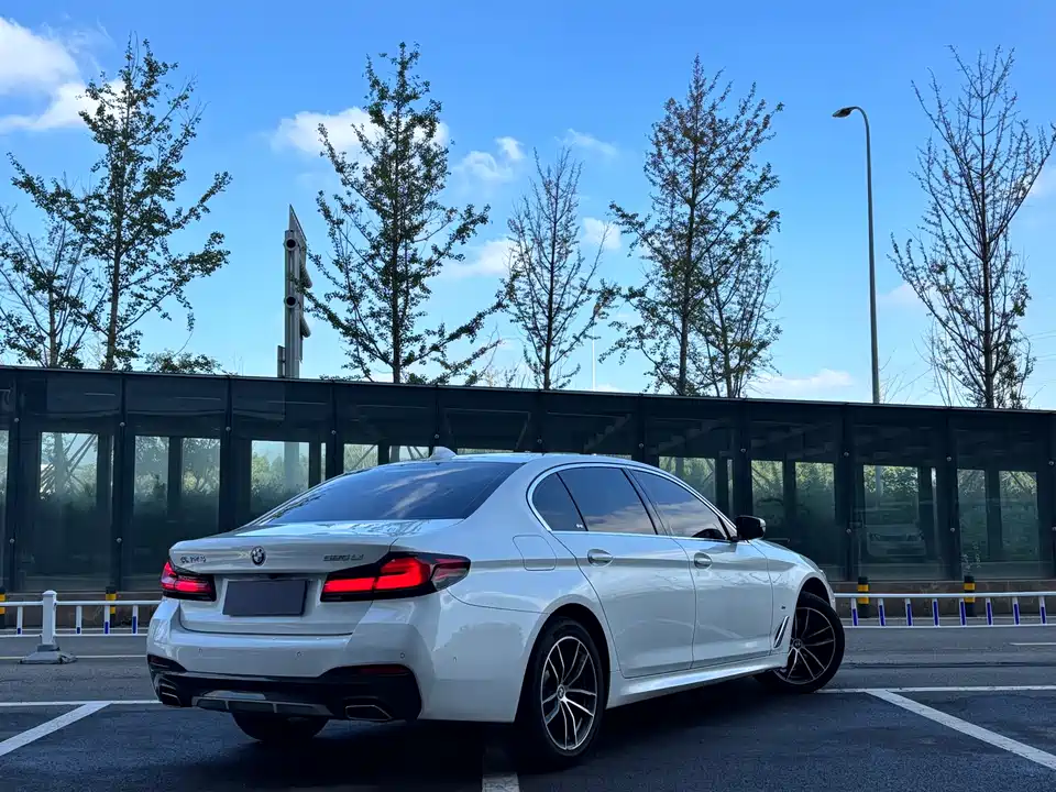 BMW 5 series BMW 5 series