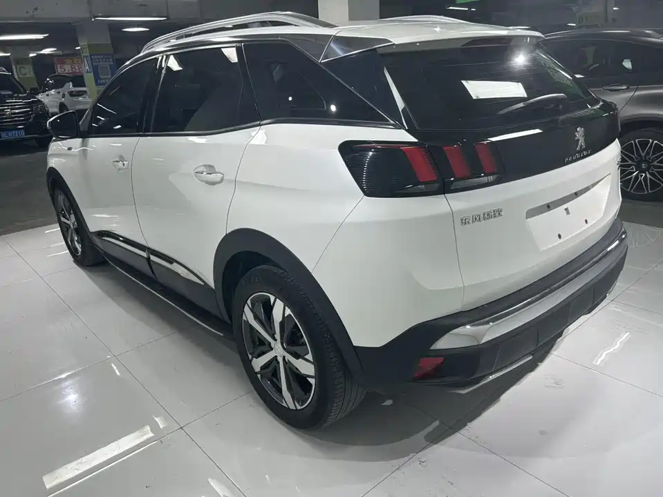 Peugeot 4008