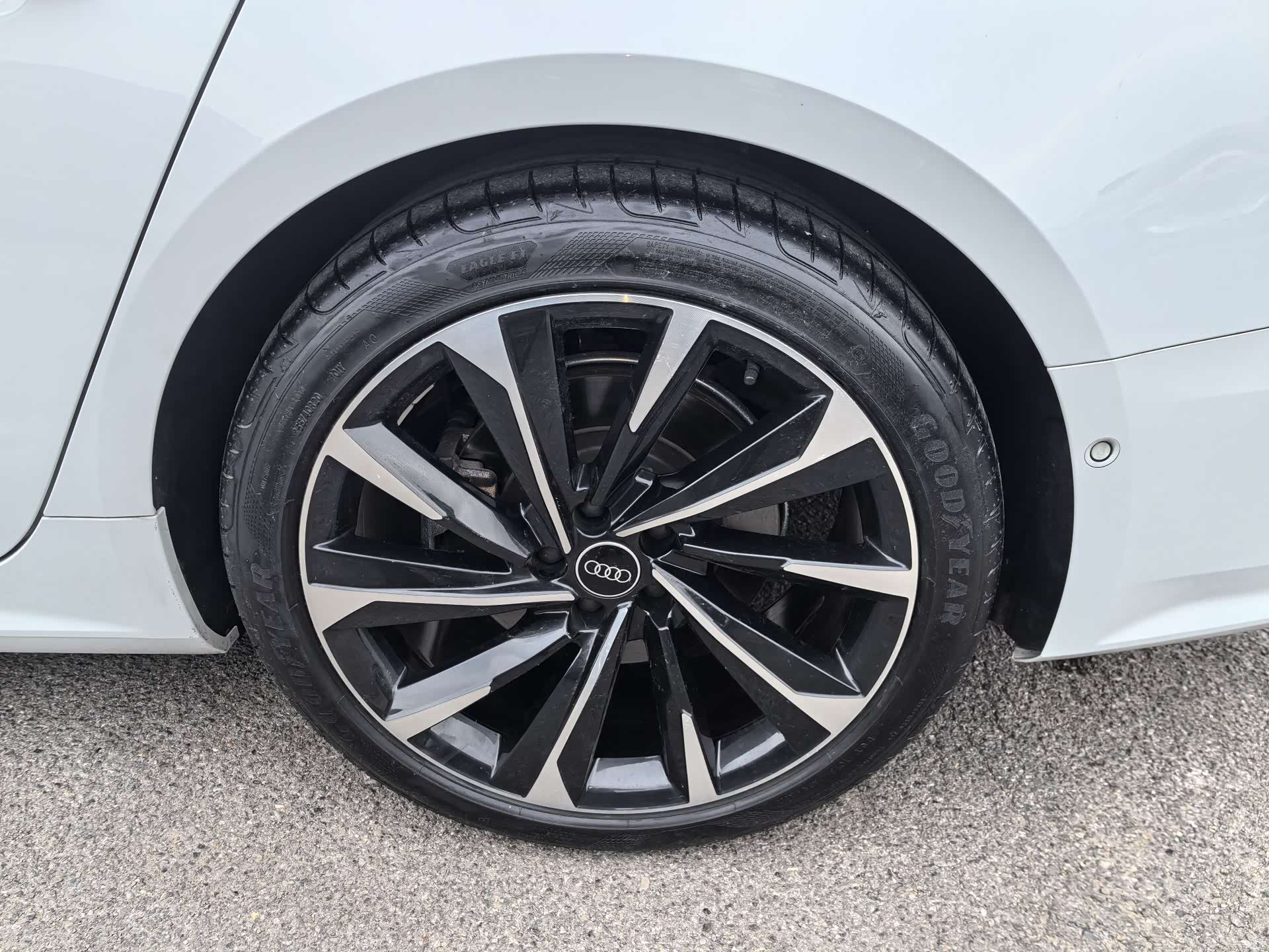 Audi A7L, 2025 22