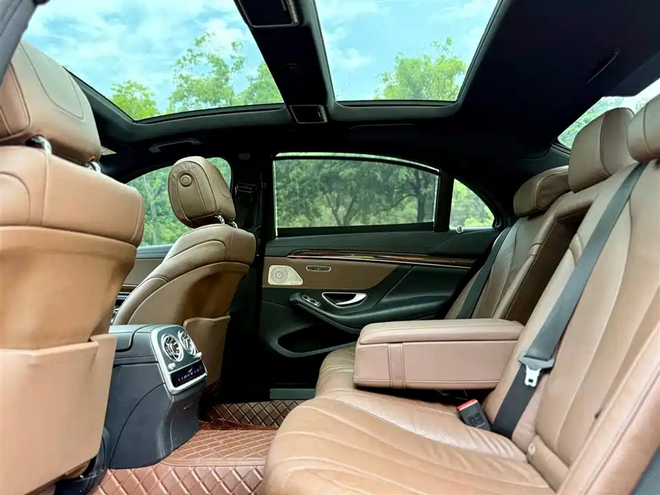 Mercedes-Benz S-class Mercedes-Benz S-class
