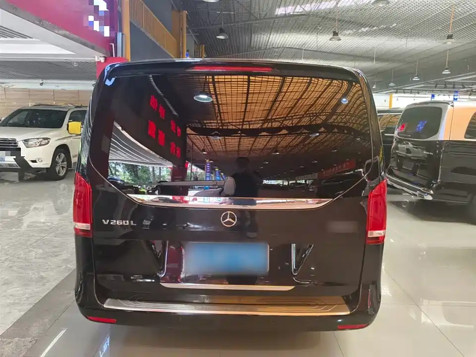 Mercedes-Benz V-class Mercedes-Benz V-class