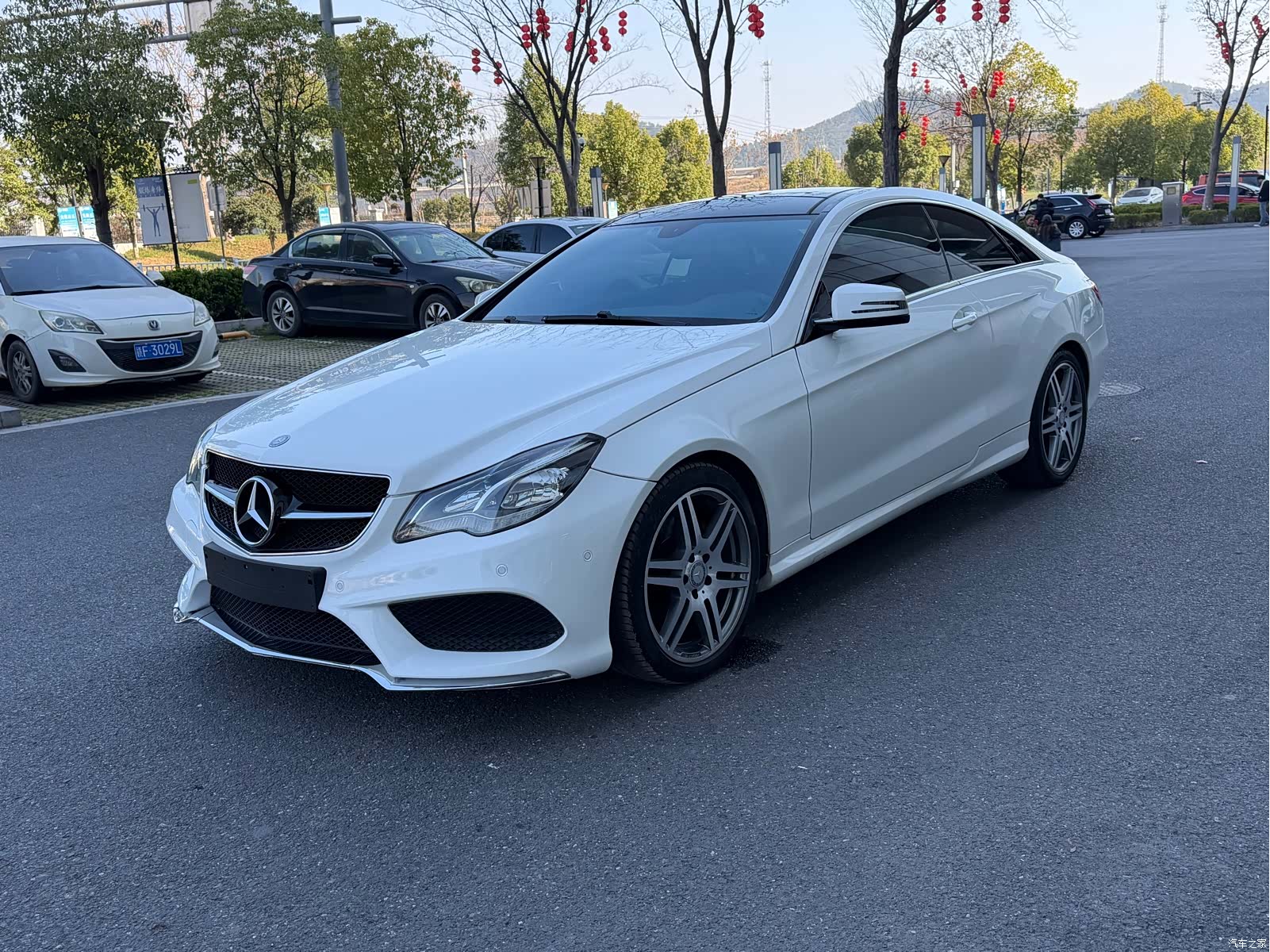 Mercedes-Benz E-Class, 2017 3