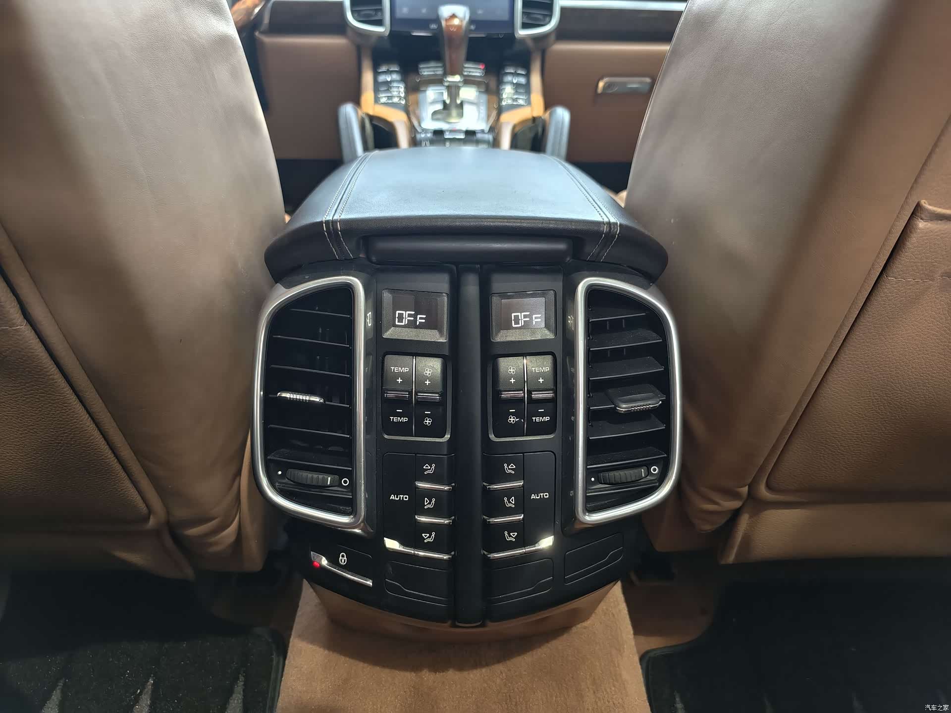Porsche Cayenne, 2012 16