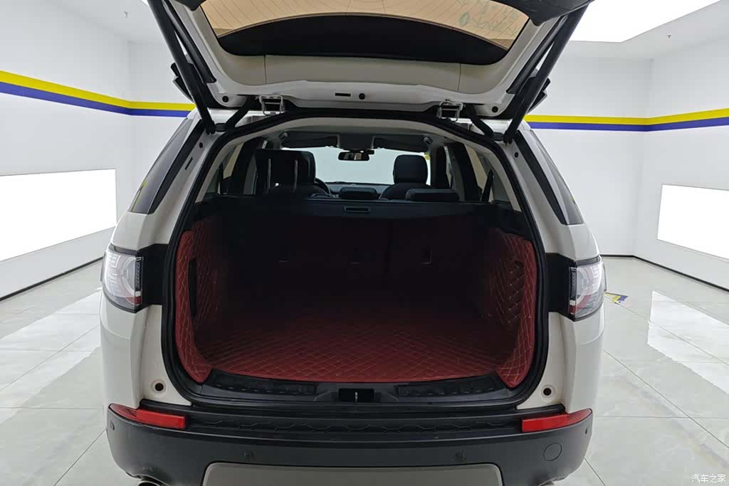 Land Rover Discovery, 2018 4