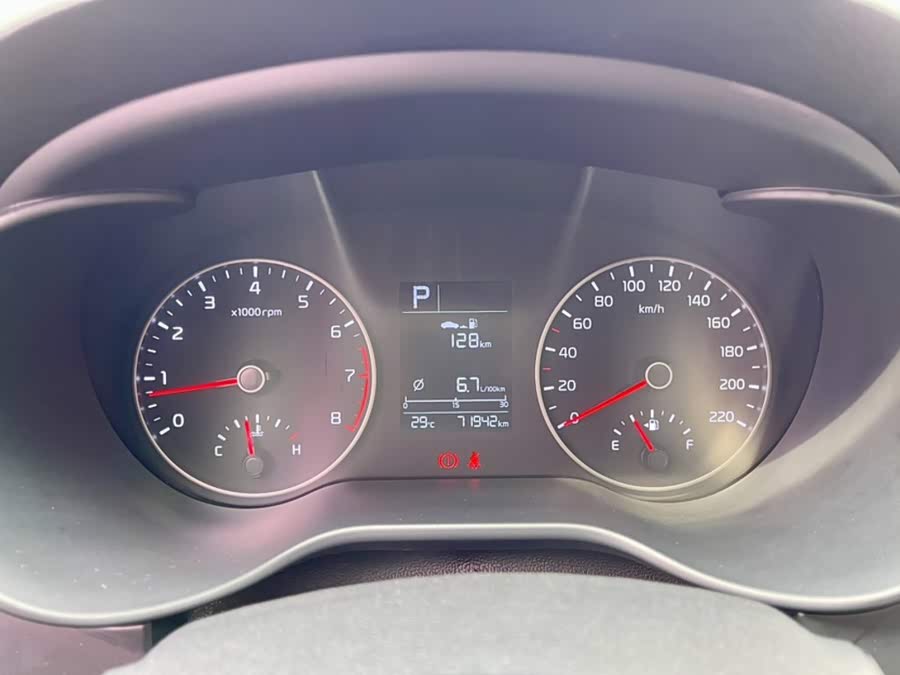Kia K2 2017, фото 12