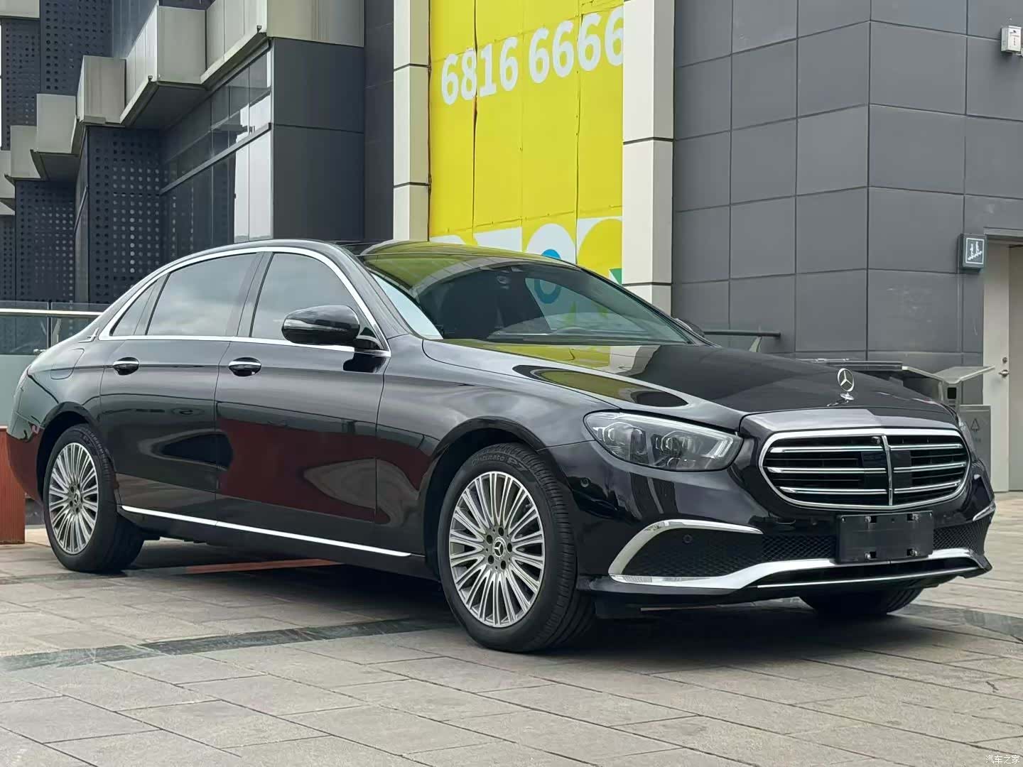 Mercedes-Benz E-Class, 2022 2