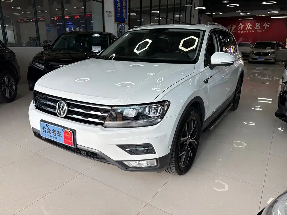 Volkswagen Tiguan L