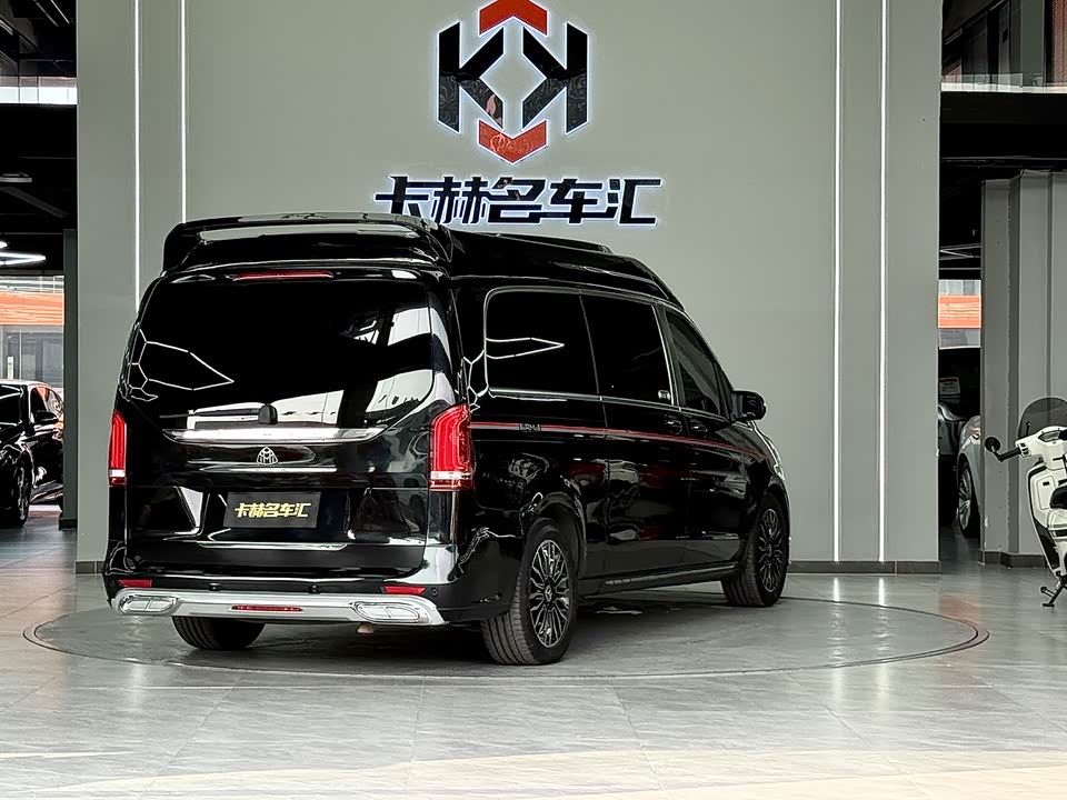 Mercedes-Benz V-class Mercedes-Benz V-class