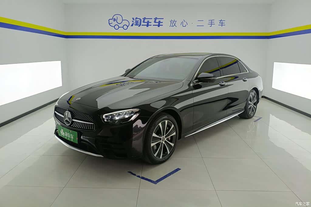 Mercedes-Benz E-Class, 2022 1