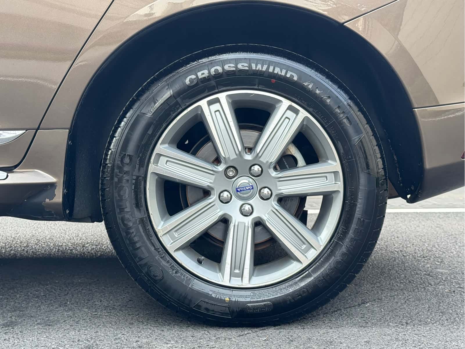 Volvo XC60, 2016 все фото