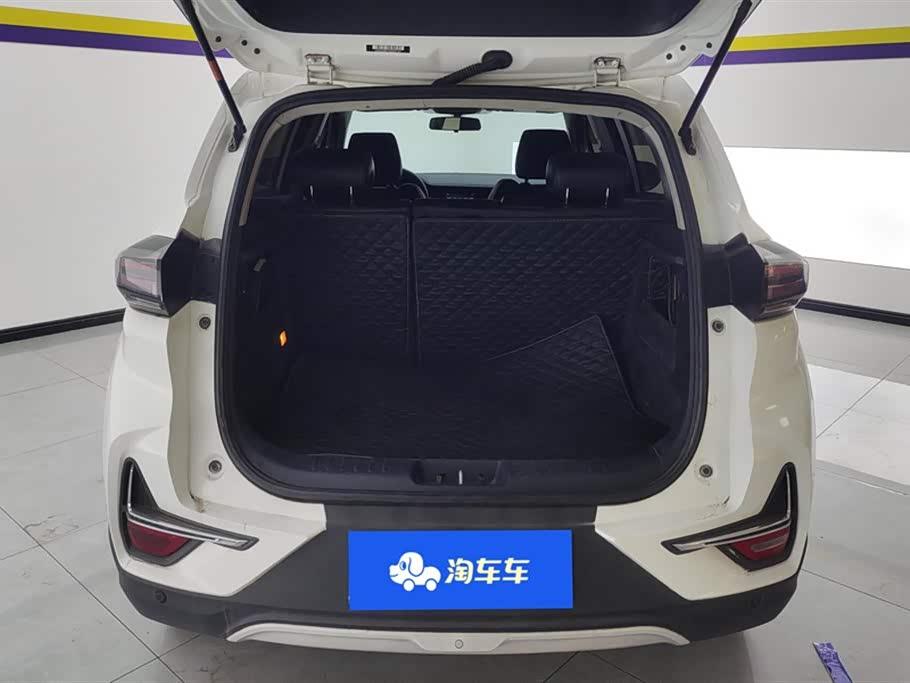 Changan CS15