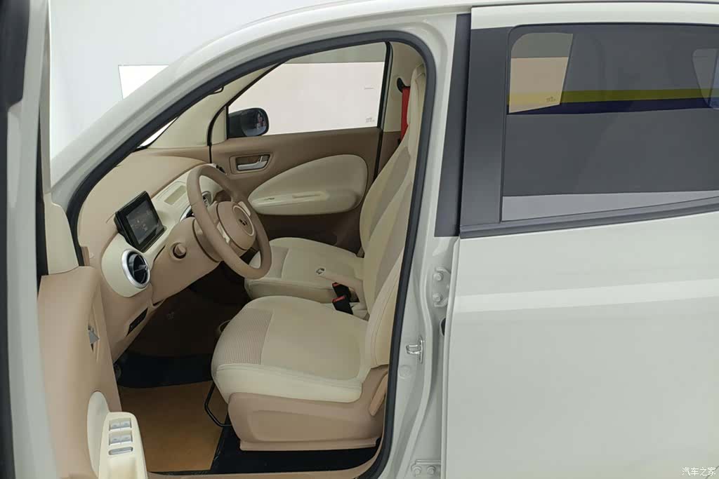 Wuling MINIEV, 2025 9
