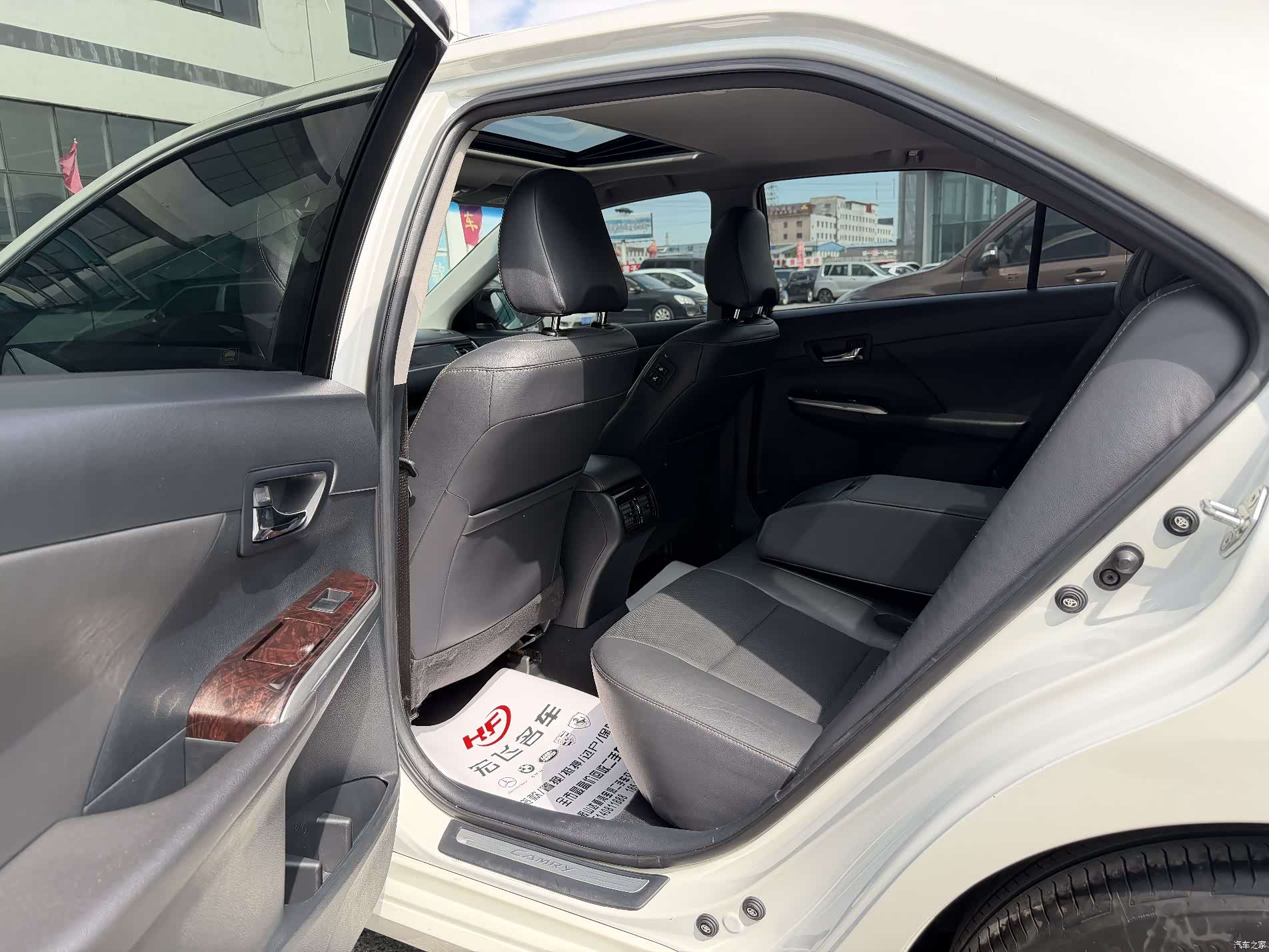 Toyota Camry, 2017 11