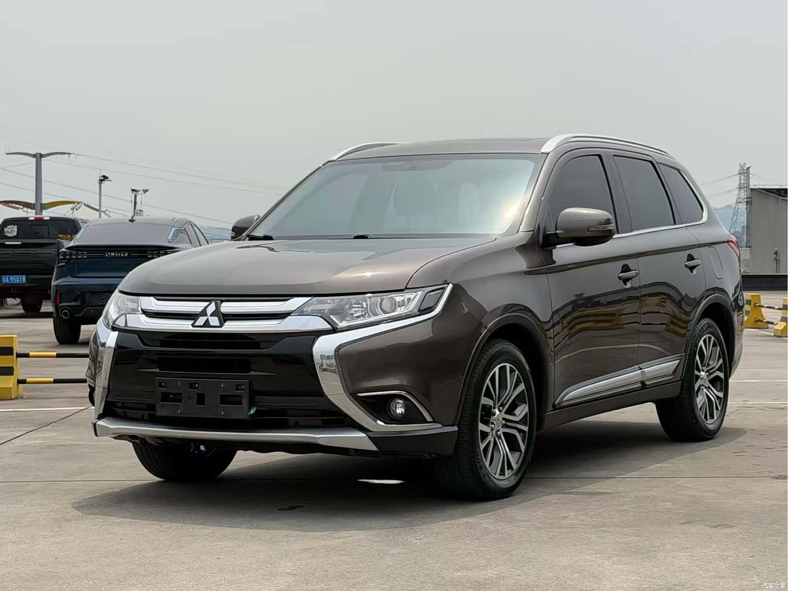 Mitsubishi Outlander, 2018 1