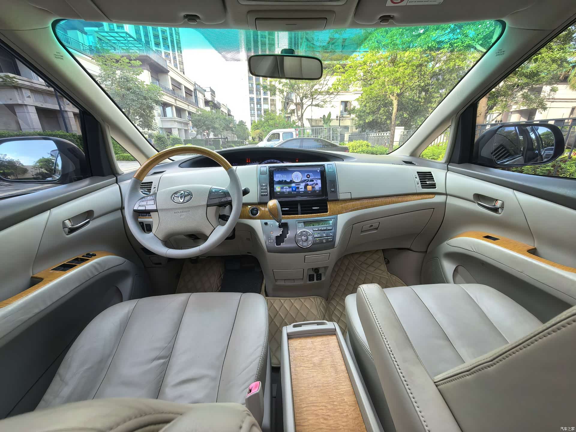 Toyota 7, 2012 15