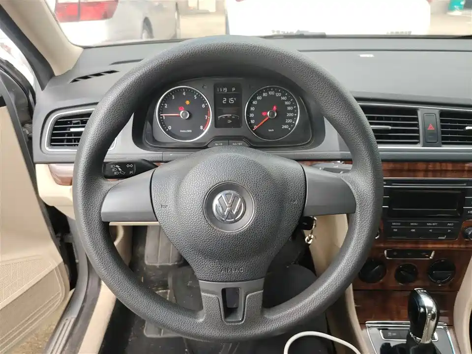 Volkswagen Lavida