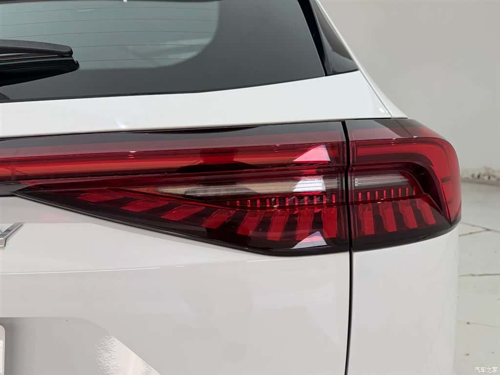 Chery Tiggo 8, 2024 10