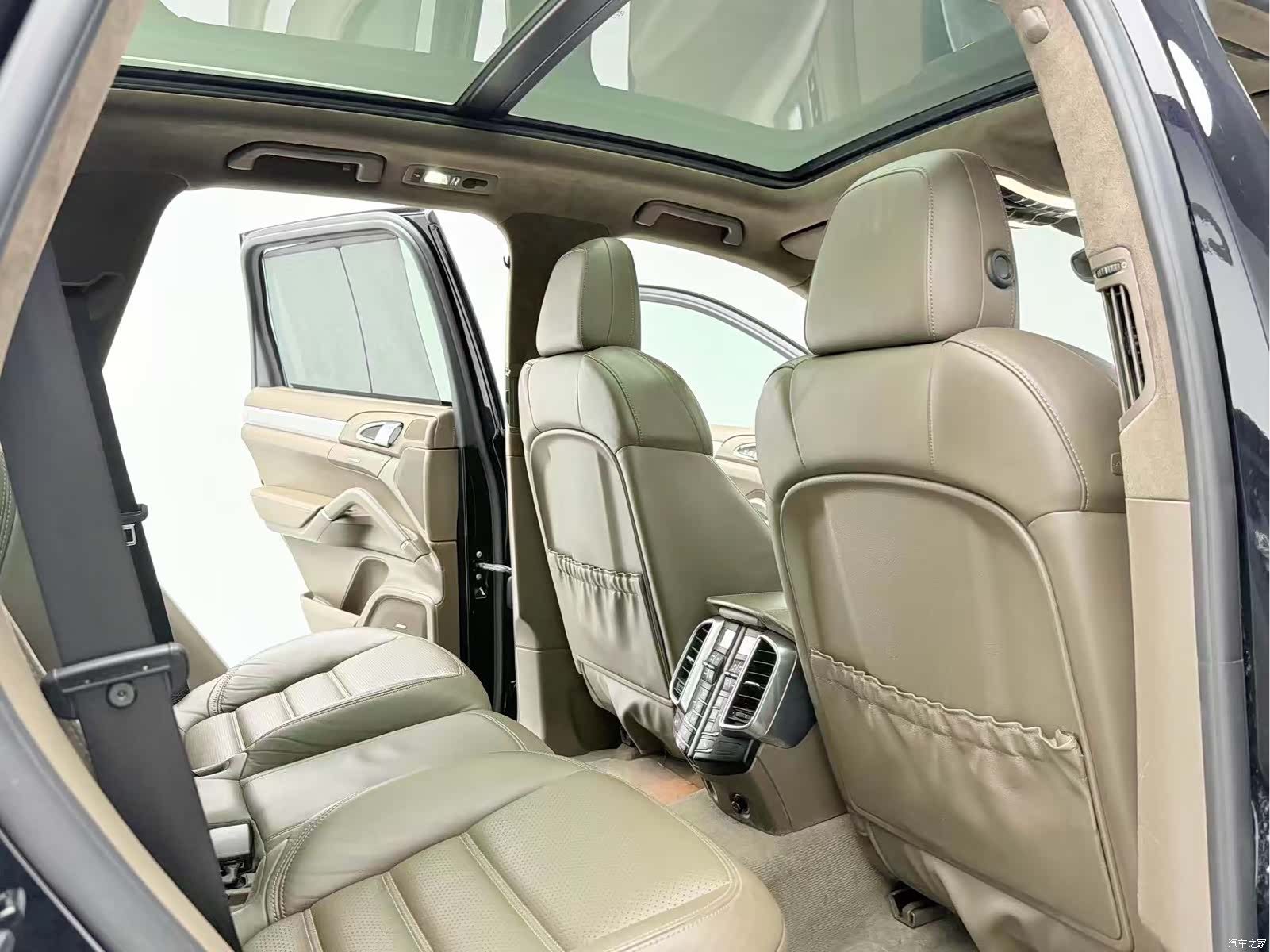 Porsche Cayenne, 2014 9