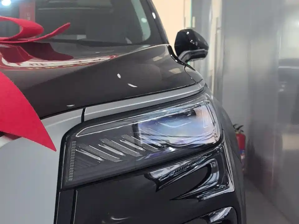 Hongqi HS5 Hongqi HS5