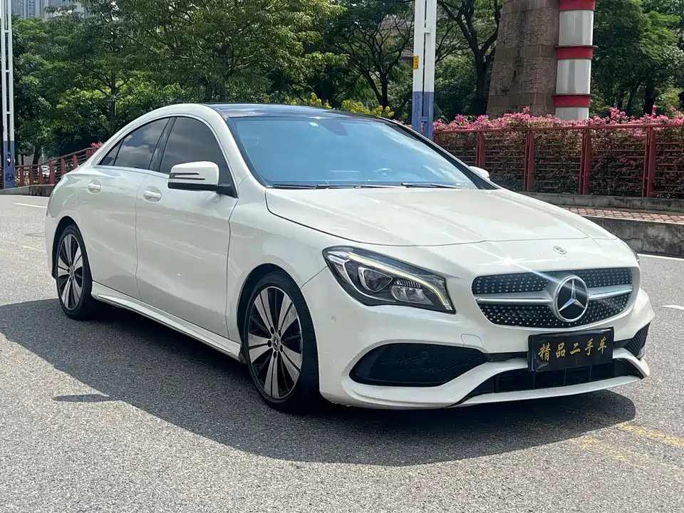 Mercedes-Benz CLA