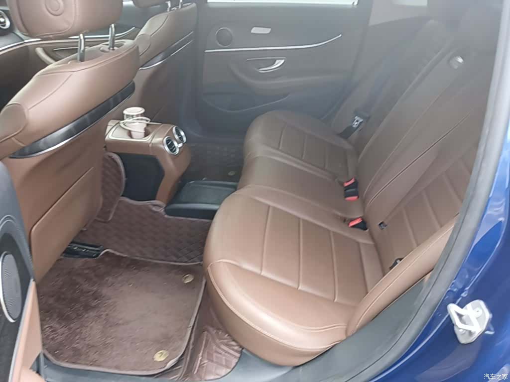 Mercedes-Benz E-Class, 2019 17