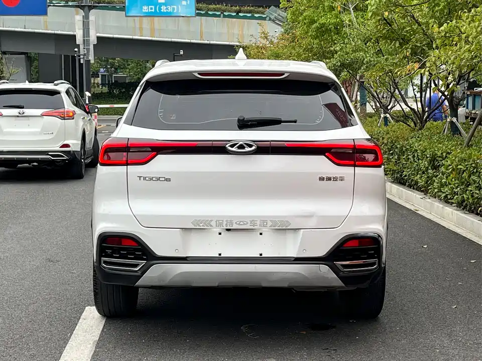 Chery Tiggo 8
