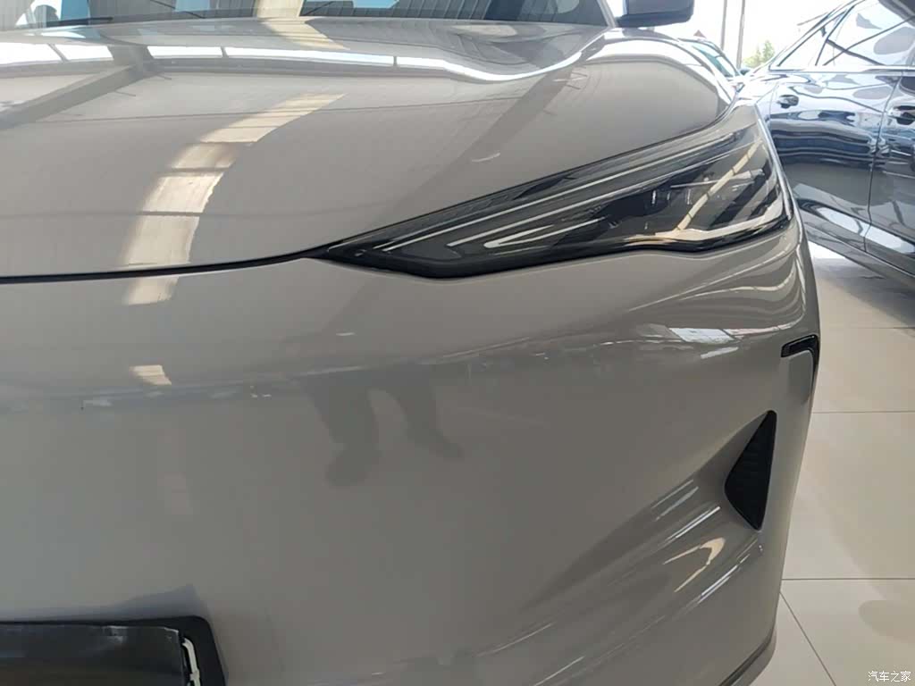 Geely Galaxy E5, 2025 24