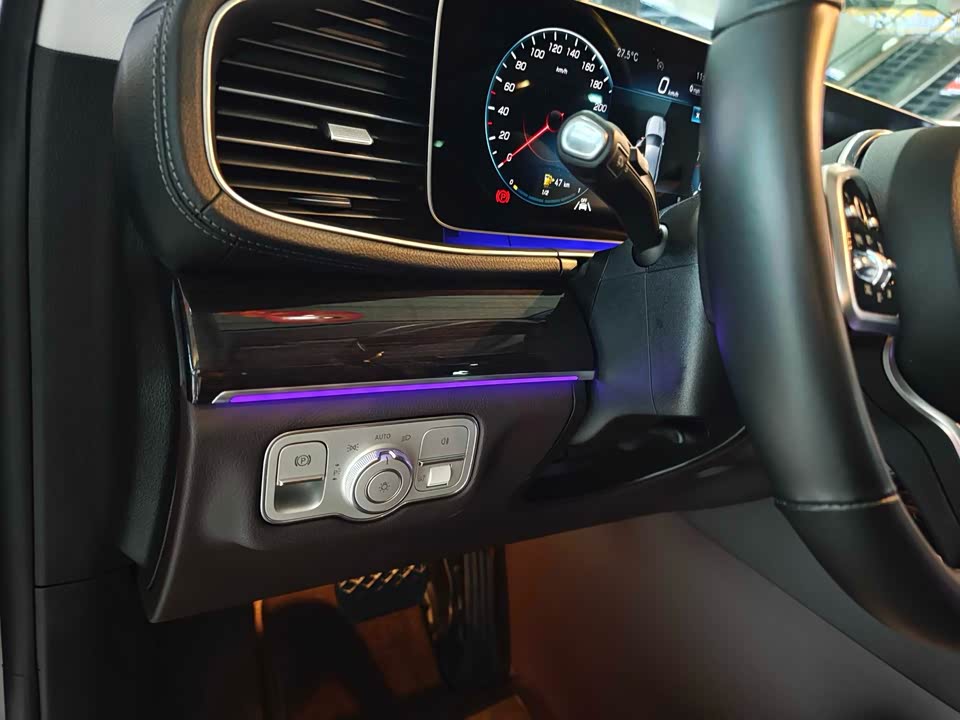 Mercedes-Benz GLE Mercedes-Benz GLE