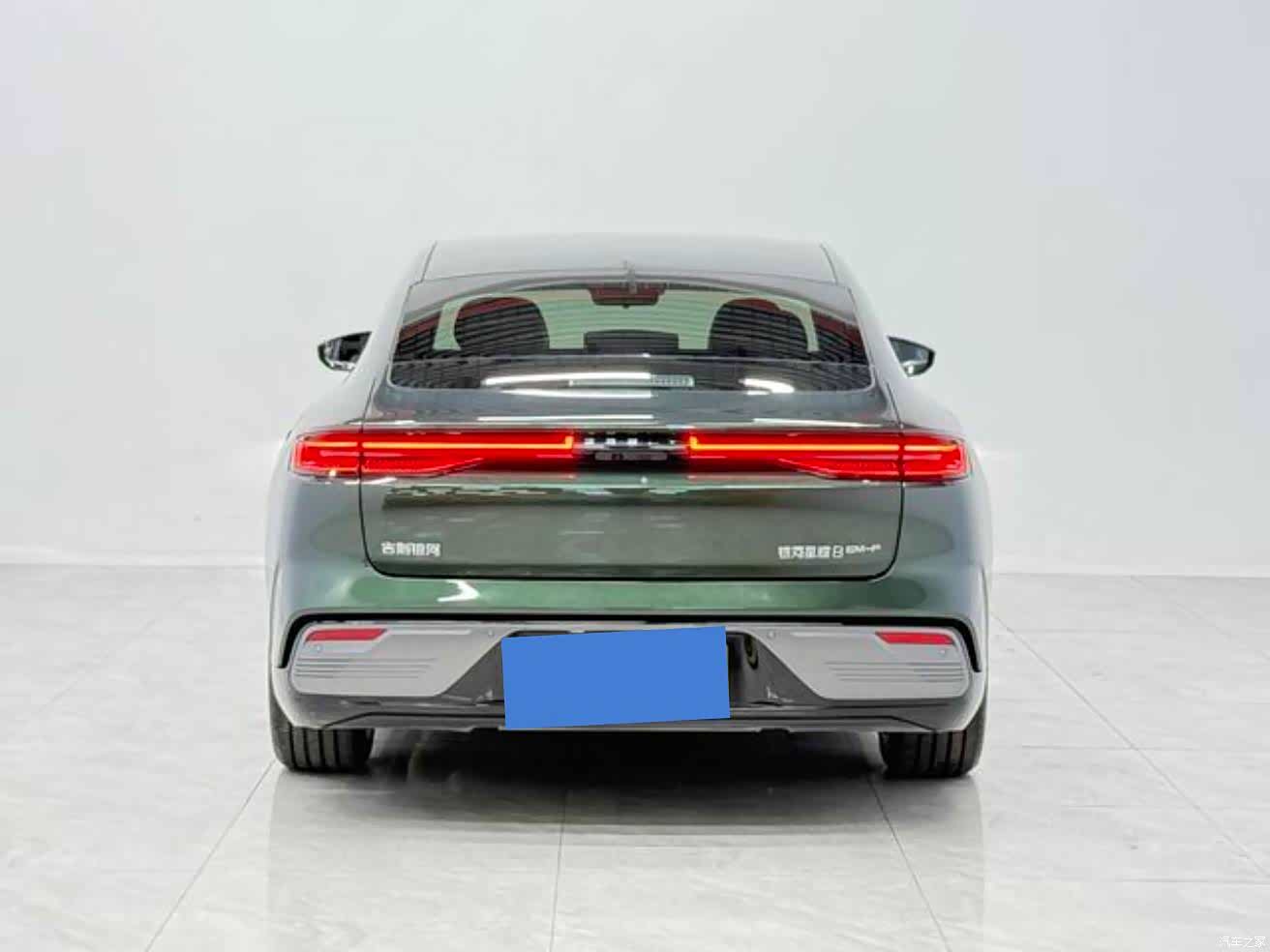 Geely 8, 2025 все фото