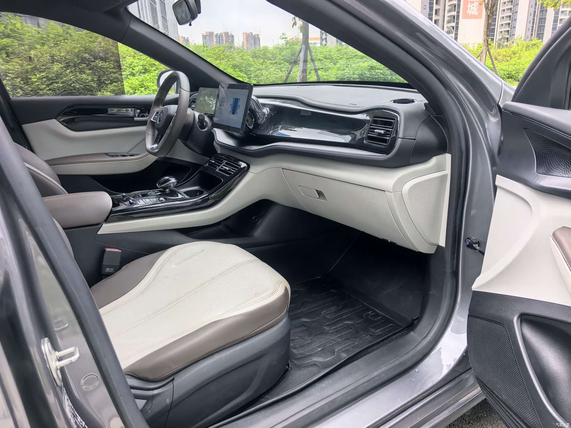 BYD Qin, 2023 18